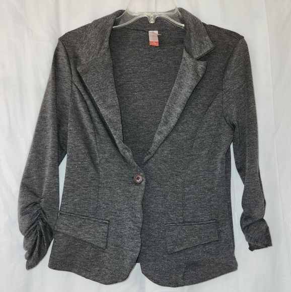 No Boundaries Jackets & Blazers - Charcoal Heather Ruched Sleeve Blazer